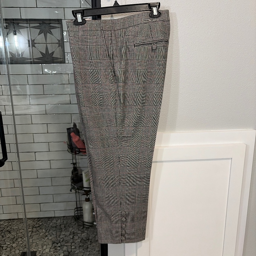 Ankle length plaid pants